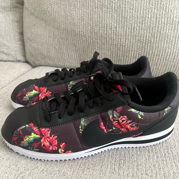 Nike Cortez Floral Mens size 10